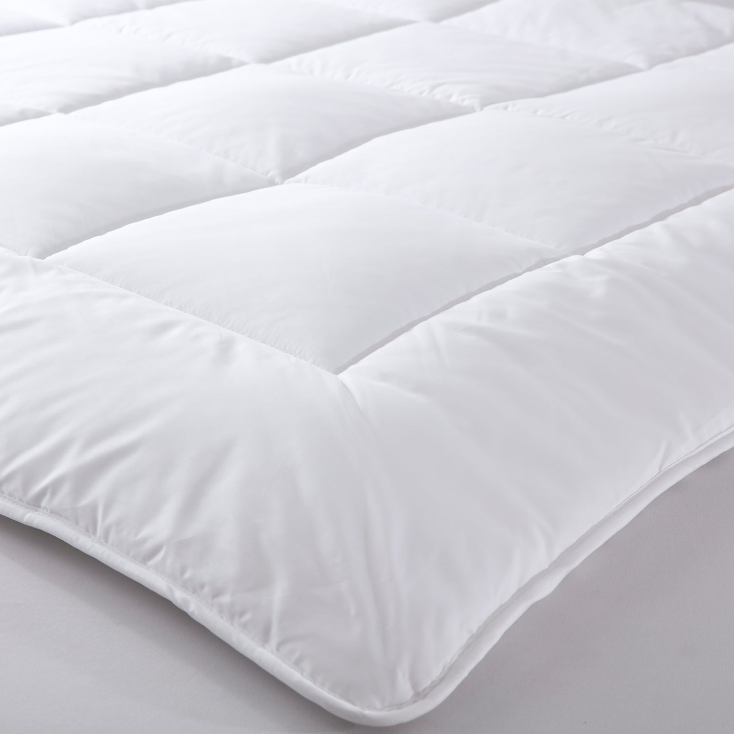 Deluxe 260GSM Eco-Silk Touch Quilt - Single-1951134840170614790