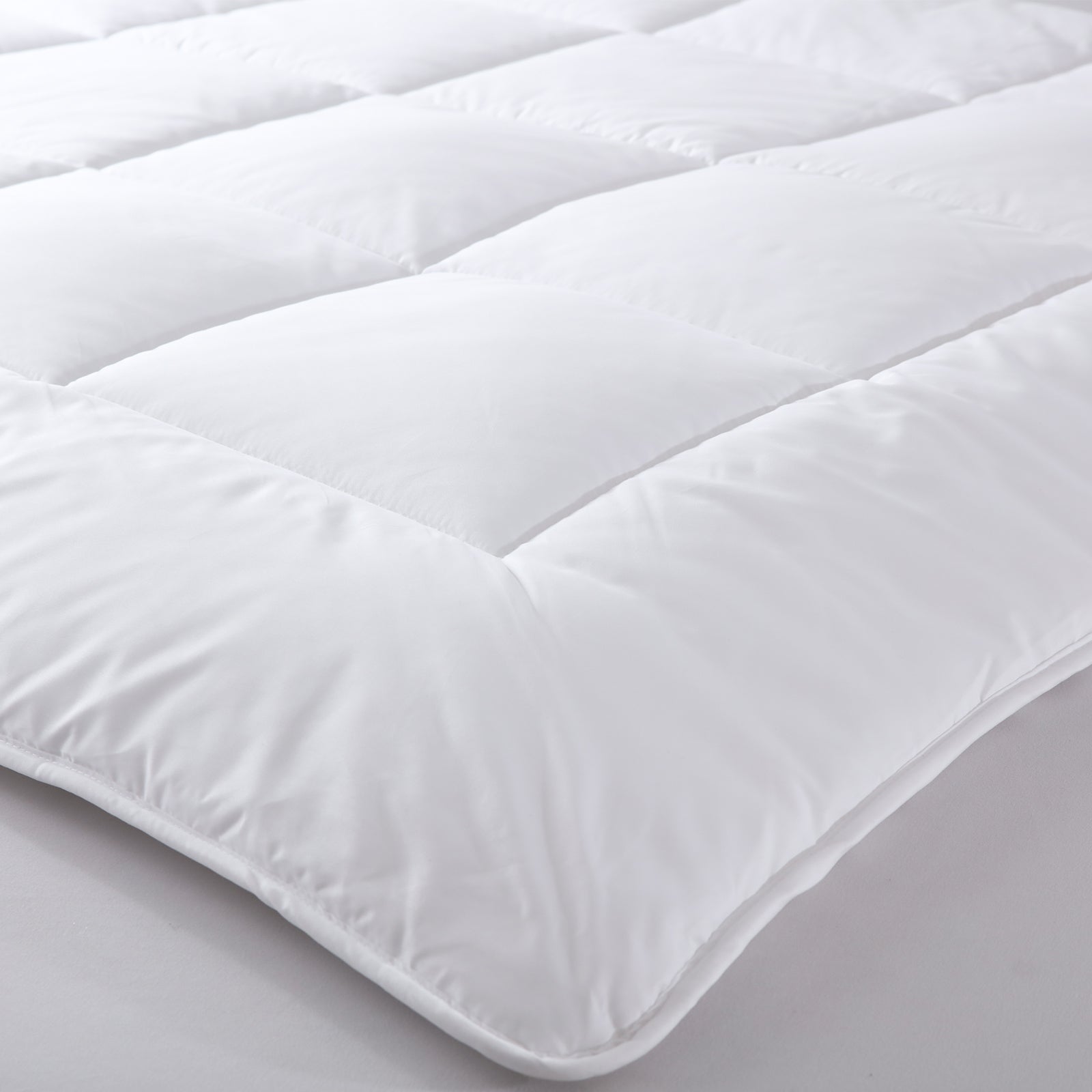 Deluxe 260GSM Eco-Silk Touch Quilt - Single-1951134840170614790