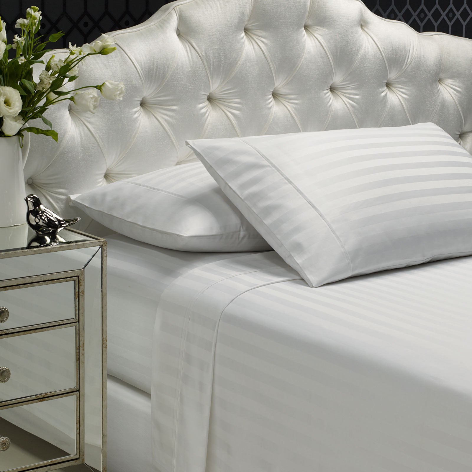 Royal Comfort 1200 Thread count Damask Stripe Cotton Blend sheet sets Queen White-1951134866385014784
