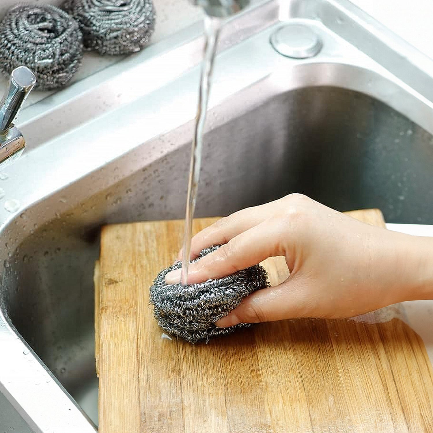6 Pcs Stainless Steel Scourers - 05