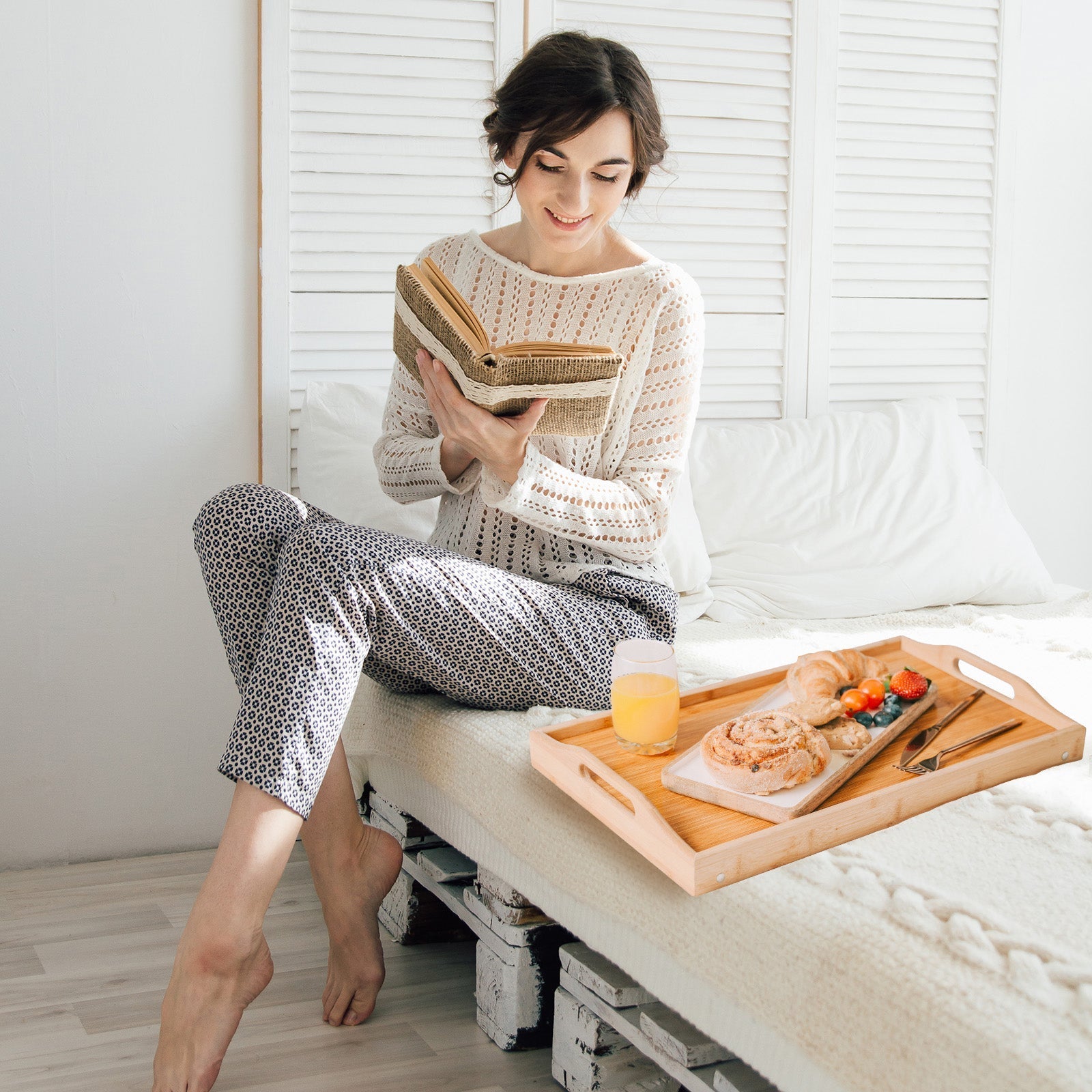 Foldable Bamboo Bed Tray Breakfast Serving Table - 02