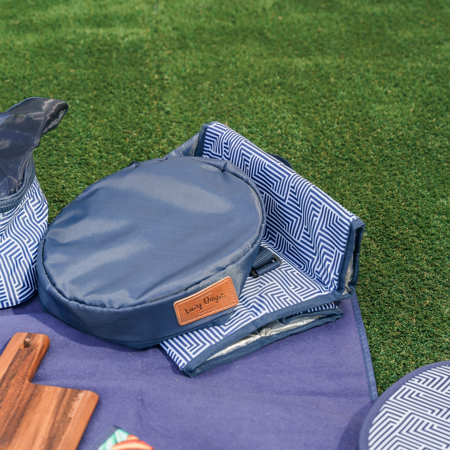 Lazy Dayz Insulated Cooler Stool Makena - 04