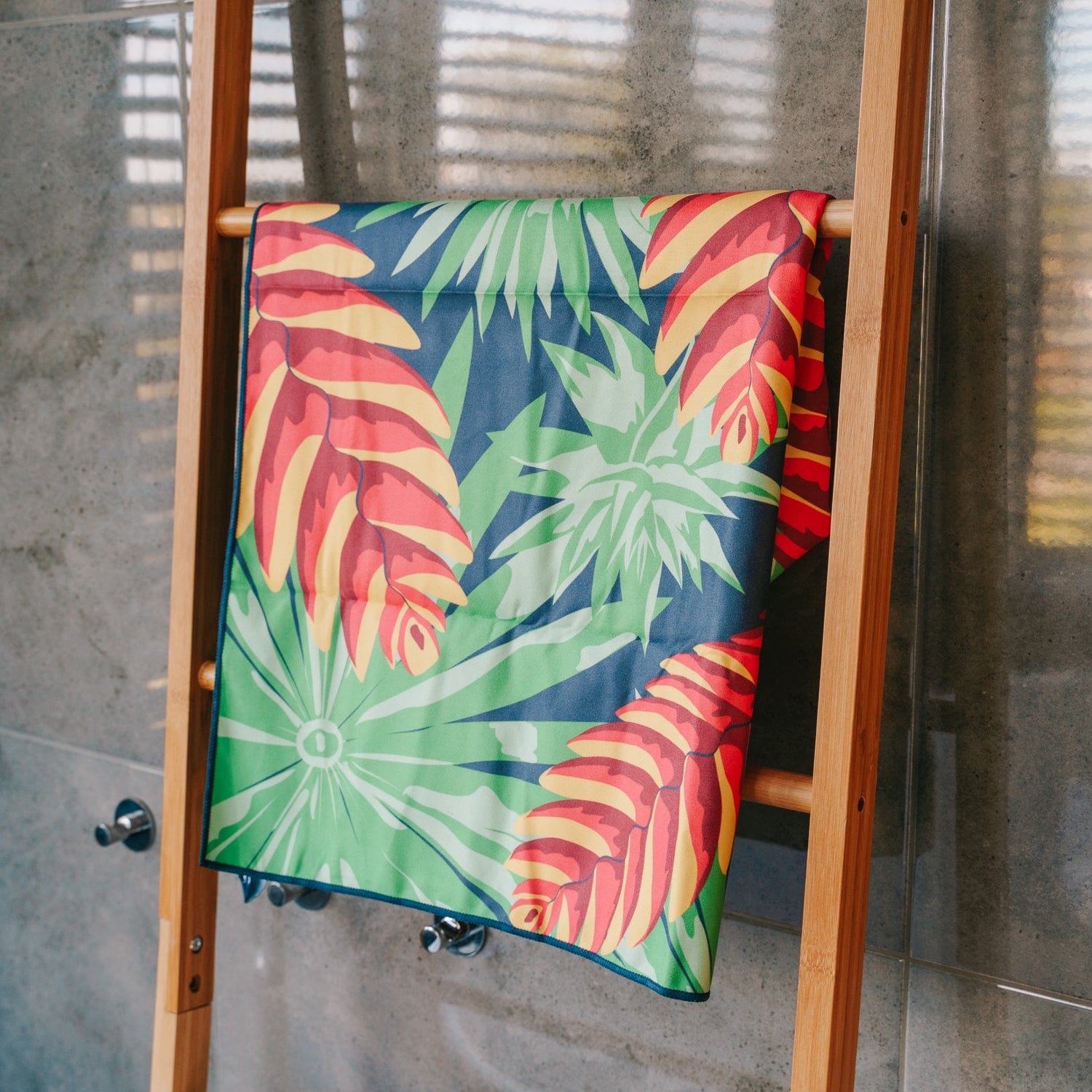 Lazy Dayz Quick Drying Sand Free Beach Towel Mossman - 10