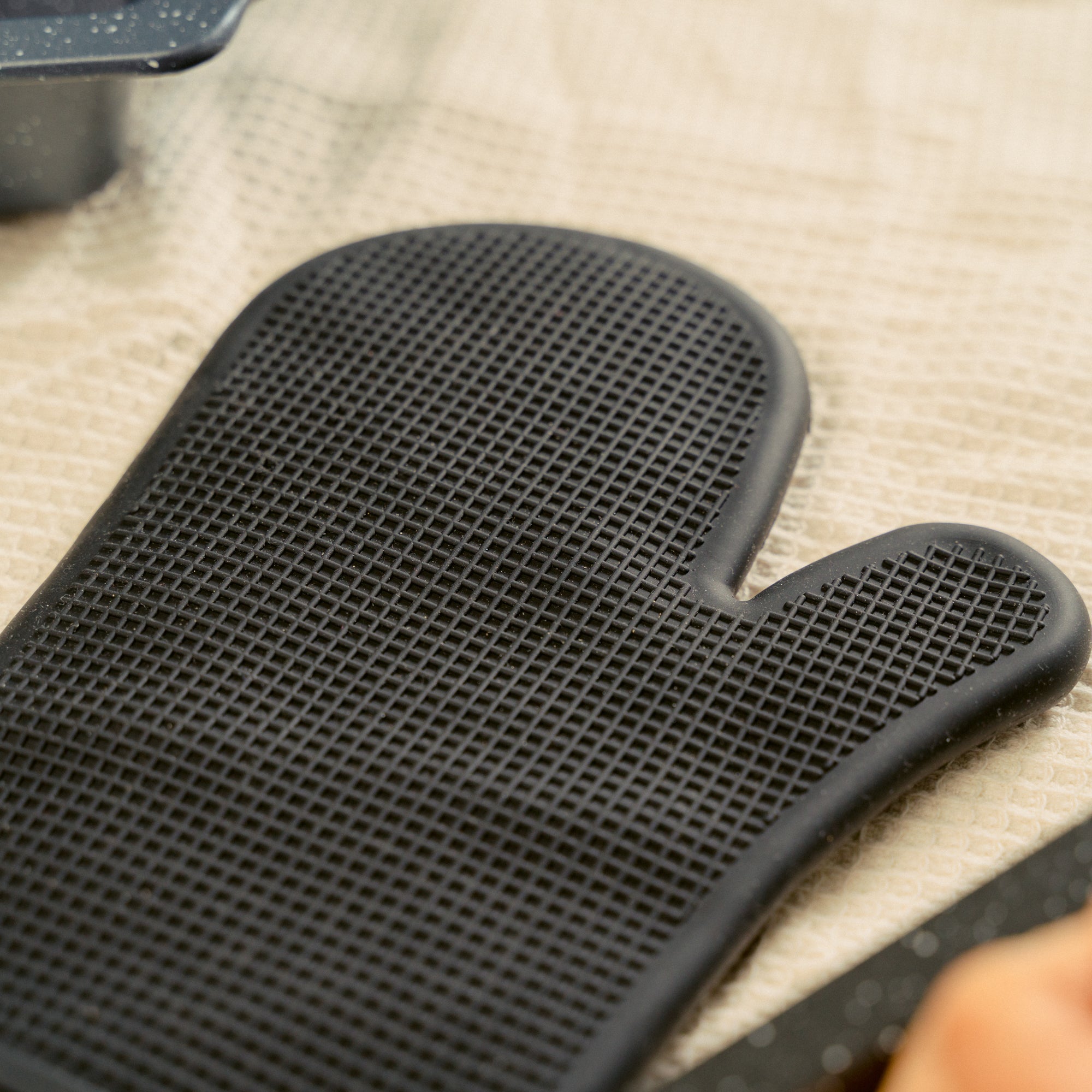 Silicone Oven Mitt - 07
