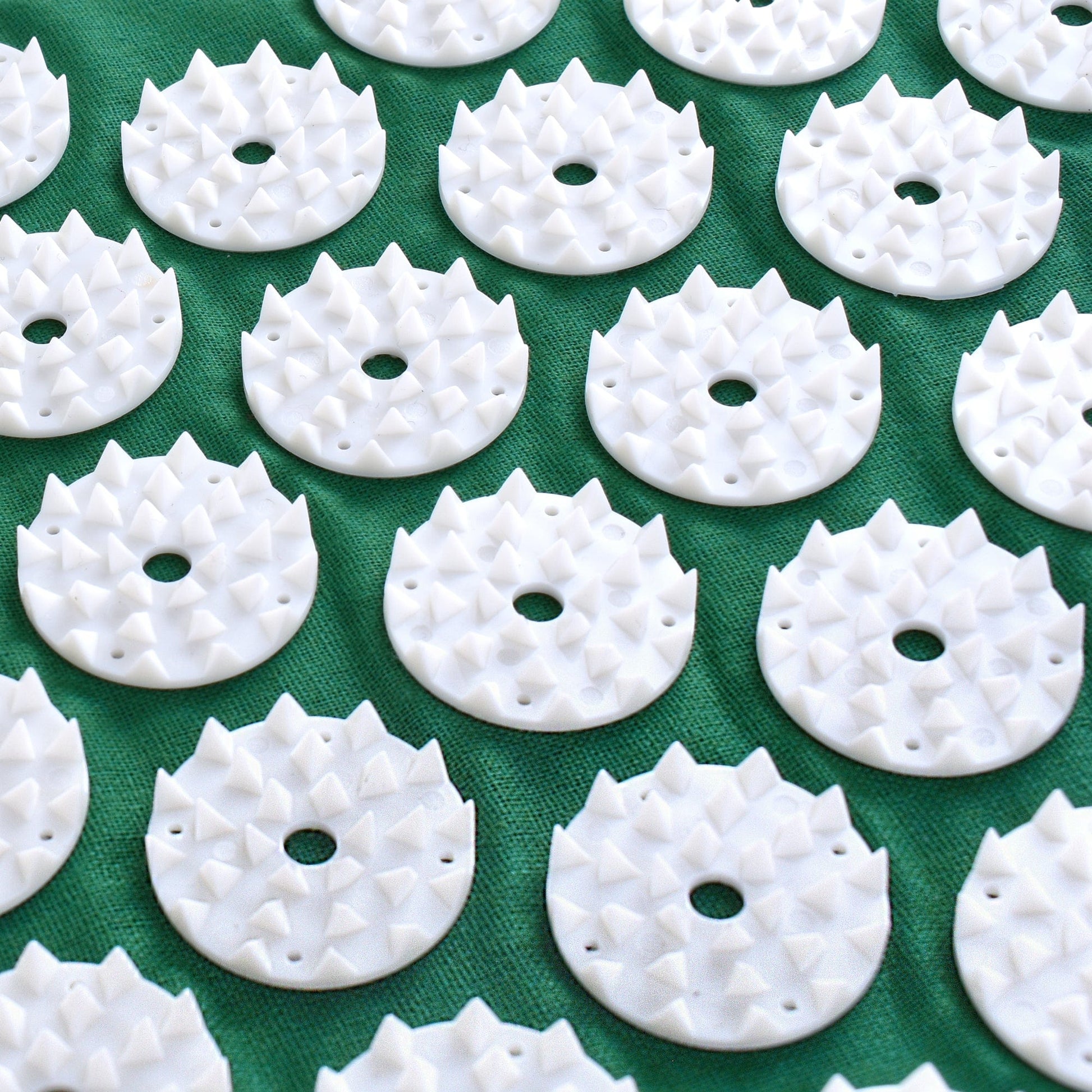 Acupressure Mat And Pillow Set With Bag - 09