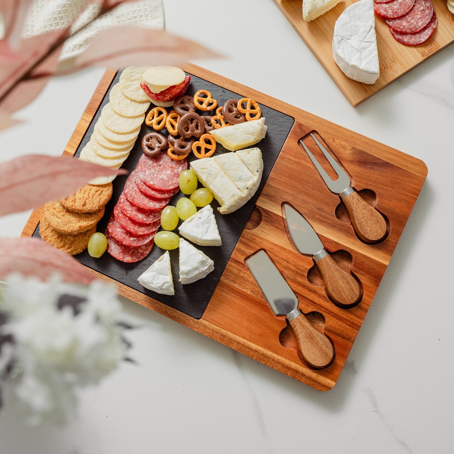 4 Pcs Clevinger Acacia Wood Slate Cheese Board With Knife Set - 02
