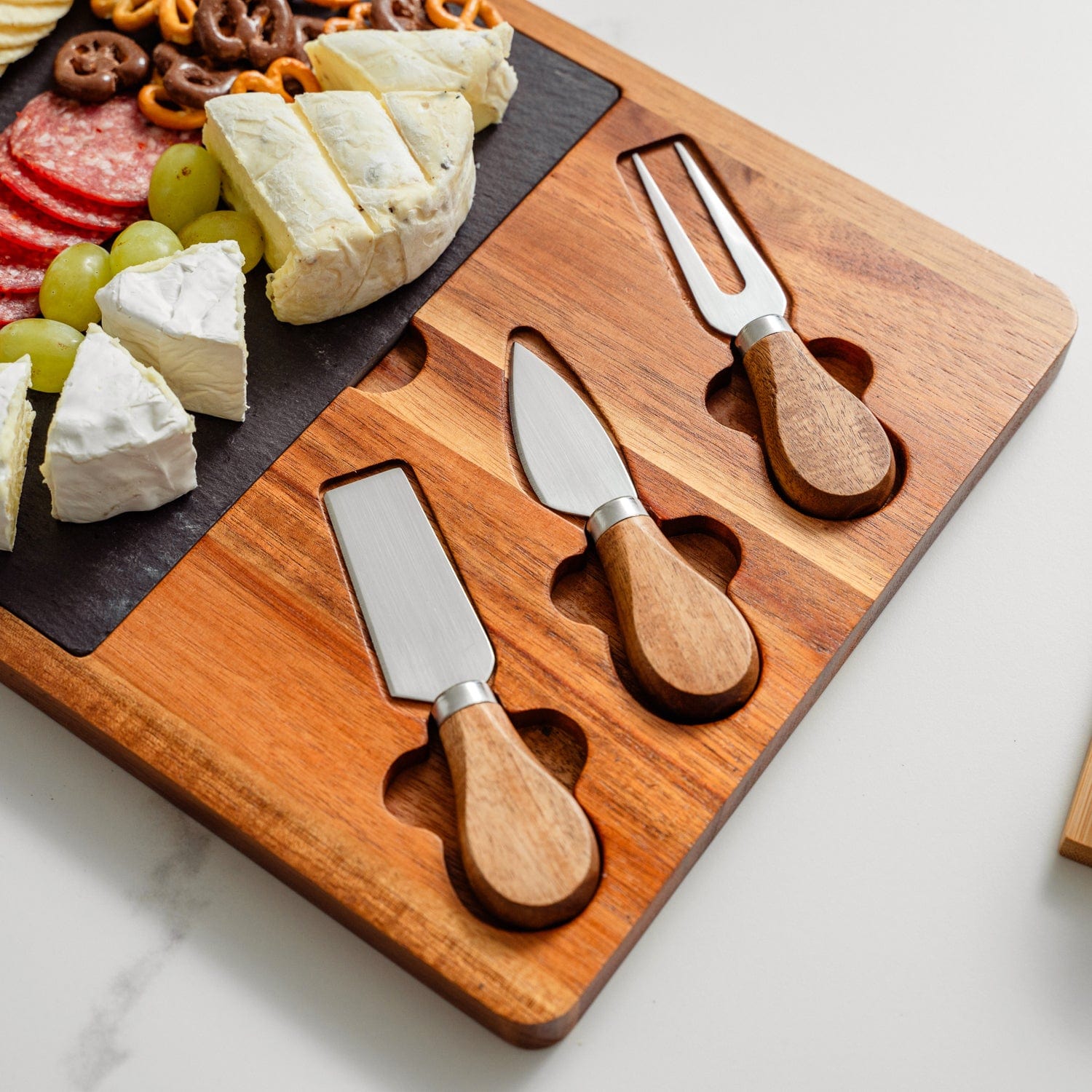 4 Pcs Clevinger Acacia Wood Slate Cheese Board With Knife Set - 08