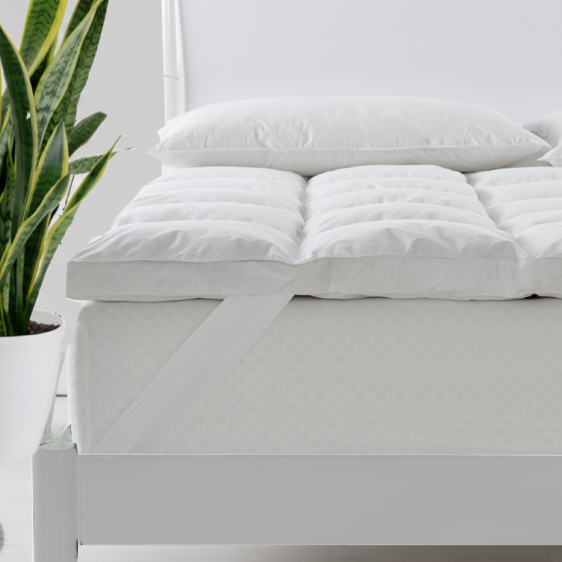 1800GSM Duck Feather &amp; Down Mattress Topper (Double Size) - White